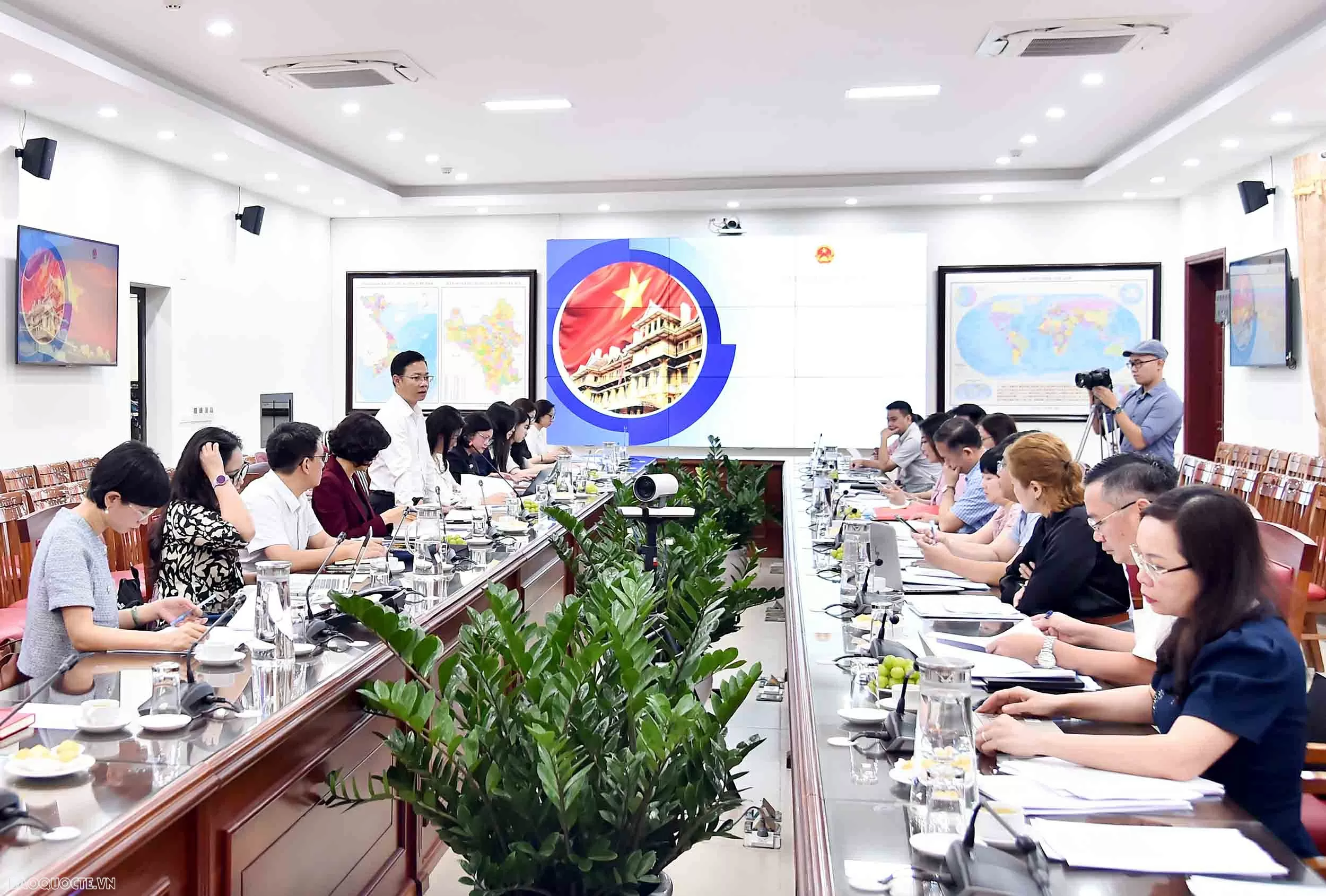 Sửa đổi Quyết định của Thủ tướng Chính phủ về tổ chức và quản lý hội nghị, hội thảo quốc tế tại Việt Nam Tiếp thu tối đa ý kiến để xây dựng dự thảo Quyết định của Thủ tướng về tổ chức và quản lý hội nghị, hội thảo quốc tế tại Việt Nam
