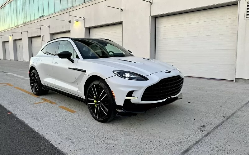 Cập nhật bảng giá xe hãng Aston Martin mới nhất tháng 10/2025