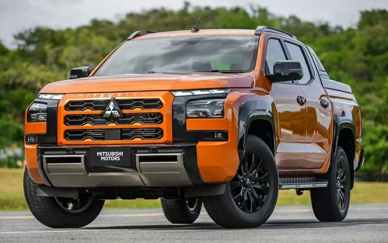 Cập nhật bảng giá xe hãng Mitsubishi mới nhất tháng 10/2025