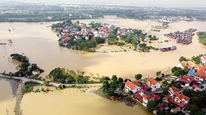 Thủ tướng Campuchia gửi thư thăm hỏi về thiệt hại do bão số 10