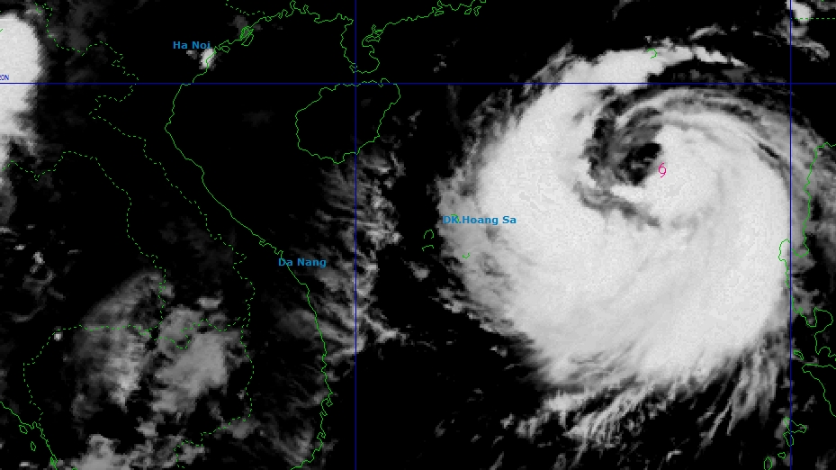 cap nhat tin bao matmo con bao so 11 tren bien dong gap dieu kien thuan loi de tang cap du bao hai kich ban di chuyen