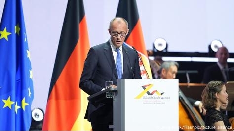 Thủ tướng Đức hiệu triệu toàn dân bước vào 'cuộc khởi đầu mới' giữa hàng loạt thách thức, tự nguyện tham gia nghĩa vụ quân sự