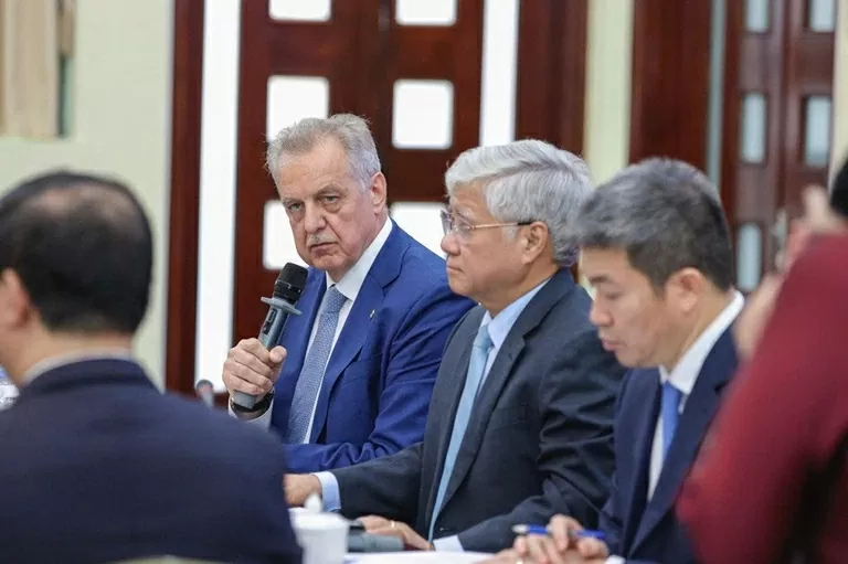 Diễn đàn Nhân dân Việt-Nga Diễn đàn Nhân dân Việt-Nga