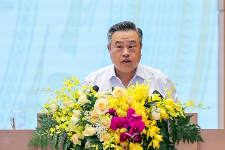 Thủ tướng phát động đợt thi đua cao điểm lập thành tích chào mừng Đại hội XIV của Đảng