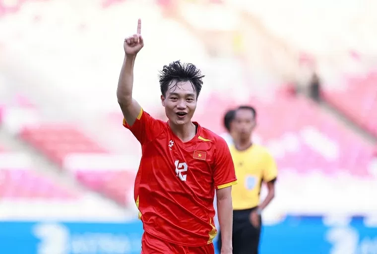 HLV Kim Sang Sik có sẵn phương án thay thế Quang Hải