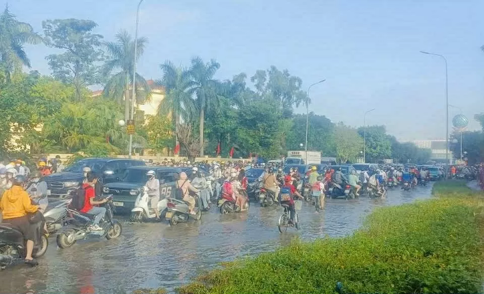 Thành phố Hà Nội chủ động ứng phó cơn bão số 11