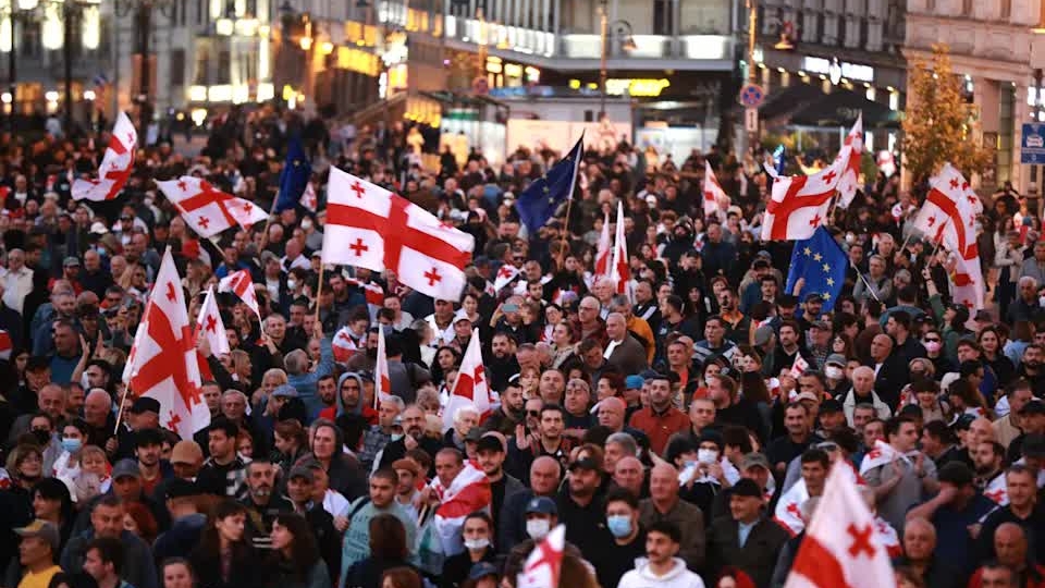 Thủ tướng Georgia chỉ đích danh cơ quan tình báo nước ngoài 'đứng sau' vụ tấn công dinh Tổng thống