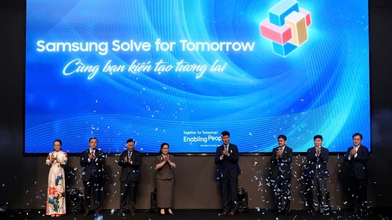 16 đội thi xuất sắc vào Chung kết cuộc thi Samsung Solve for Tomorrow 2025