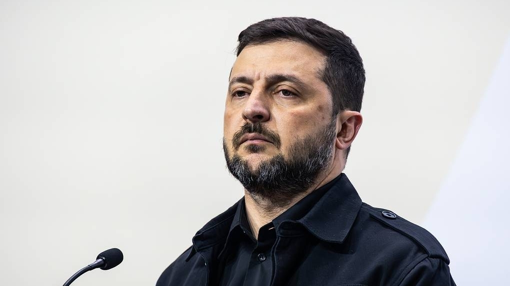 tong thong ukraine bat ngo bay to mong muon ngung ban tren khong