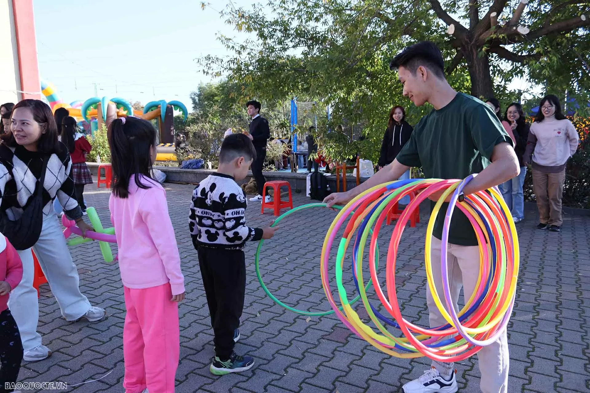 Cộng đồng người Việt Nam tại Hungary tổ chức Đêm hội Trung thu 2025: Gắn kết yêu thương, giữ gìn bản sắc văn hóa dân tộc