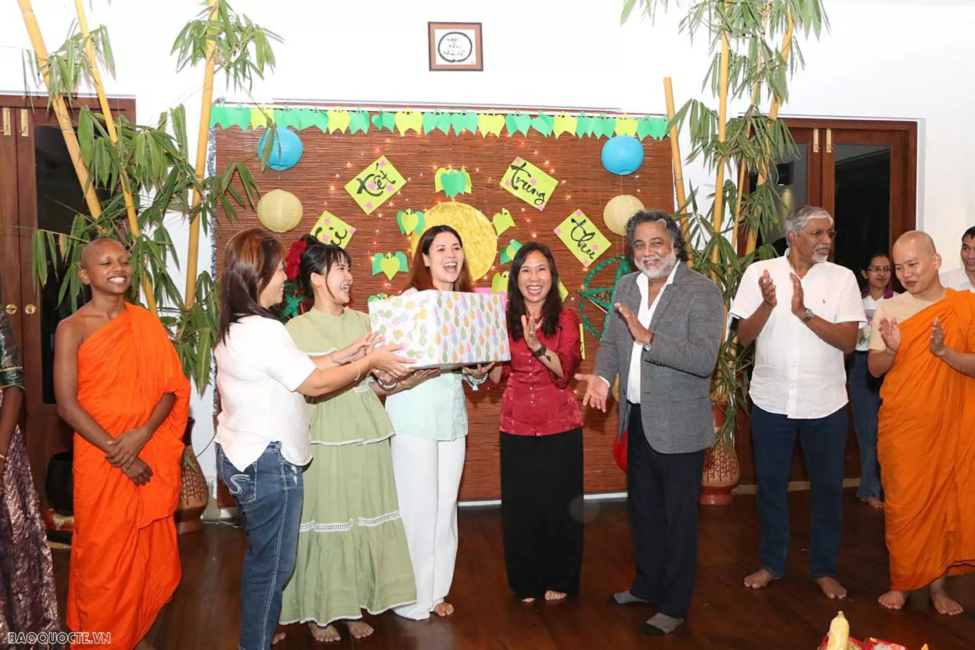 Rộn ràng sắc màu Tết Trung Thu Việt tại Sri Lanka