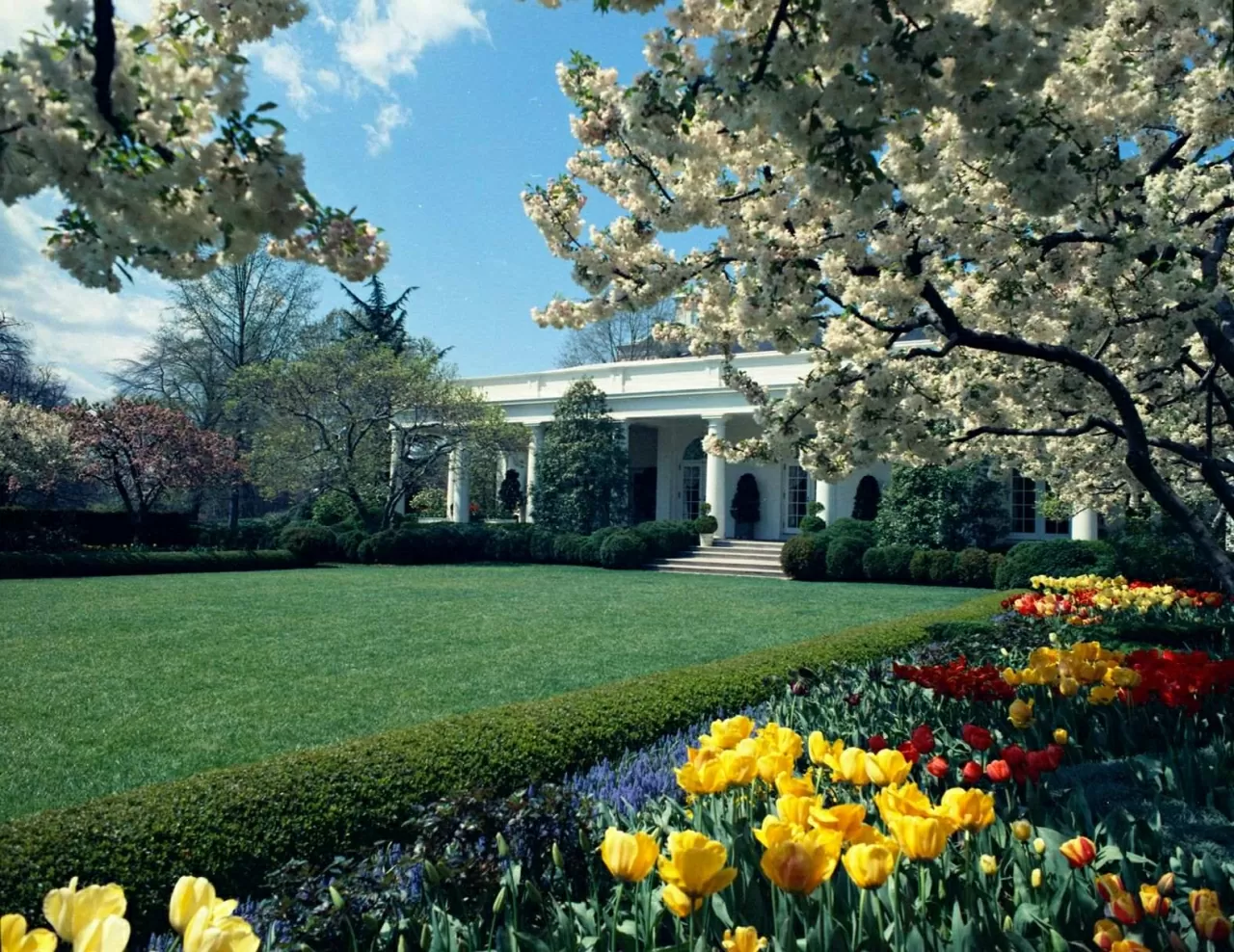 Khi lịch sử nước Mỹ đi qua 'lối nhỏ Vườn Hồng'