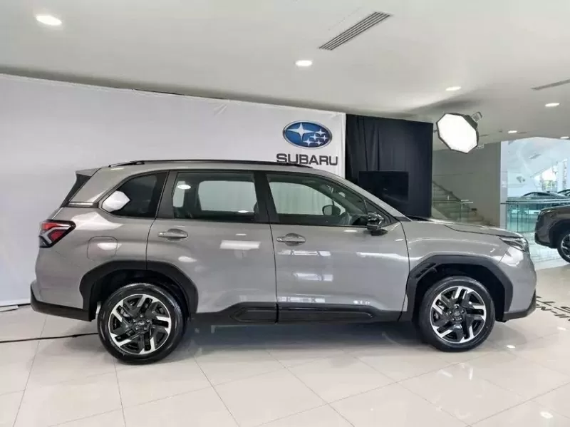 So với phiên bản tiền nhiệm, Forester 2026 có kích thước lớn hơn.