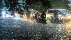 Miền Bắc hứng đợt mưa lớn diện rộng do không khí lạnh cuối mùa: Khu vực nào chịu ảnh hưởng nặng nhất?