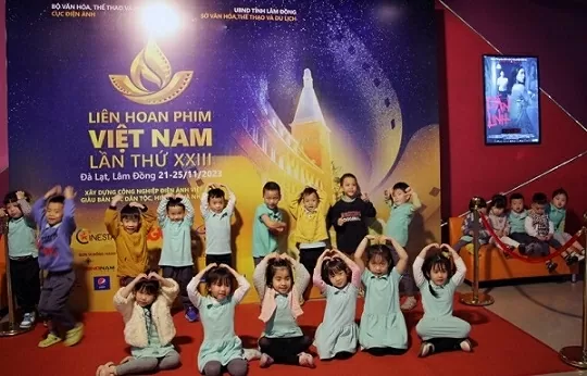 Liên hoan phim Việt Nam lần thứ XXIV sẽ được tổ chức tại TP. Hồ Chí Minh Liên hoan phim Việt Nam lần thứ XXIV sẽ được tổ chức tại TP. Hồ Chí Minh