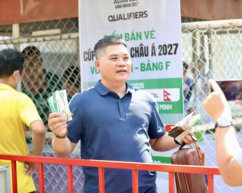 Đội tuyển Việt Nam: Câu chuyện từ quá khứ đến hiện tại Đội tuyển Việt Nam: Câu chuyện từ quá khứ đến hiện tại