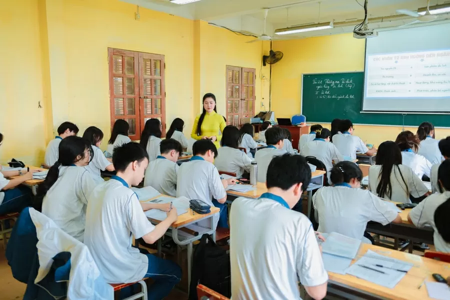 Bộ GD&ĐT công bố chương trình giáo dục nâng cao mới của 15 môn chuyên