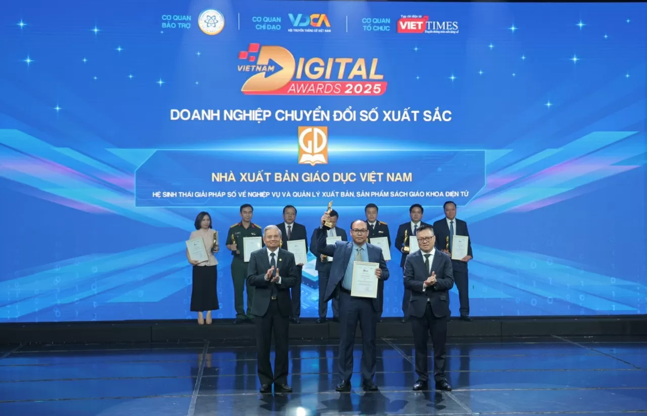 NXB Giáo dục Việt Nam đoạt giải thưởng chuyển đổi số Việt Nam NXB Giáo dục Việt Nam đoạt giải thưởng chuyển đổi số Việt Nam
