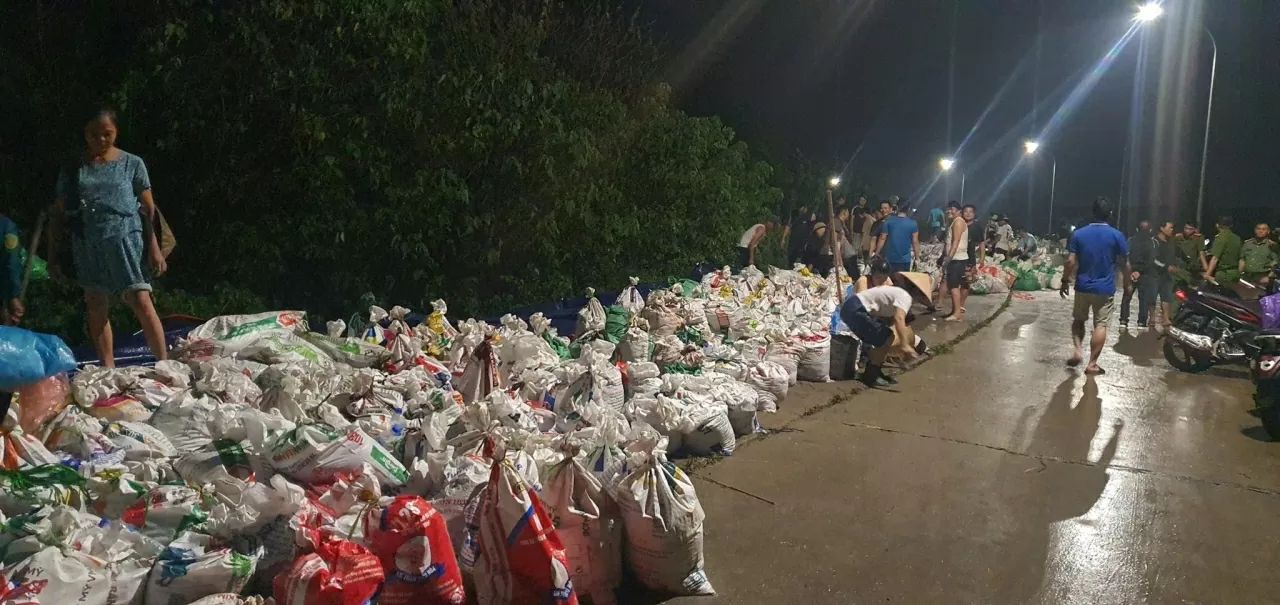 Bắc Ninh: Nhiều xã ngập úng cục bộ, nỗ lực bảo đảm an toàn cho người và tài sản