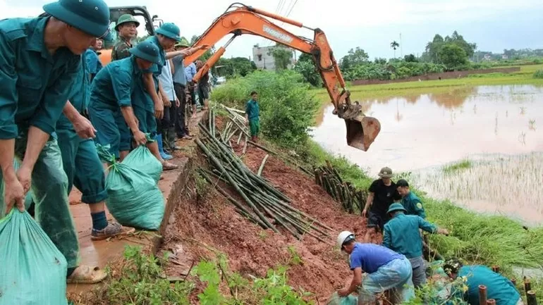 Bắc Ninh: Nhiều xã ngập úng cục bộ, nỗ lực bảo đảm an toàn cho người và tài sản