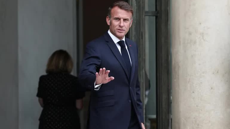 tong thong phap se bo nhiem thu tuong moi trong vong 48 gio toi