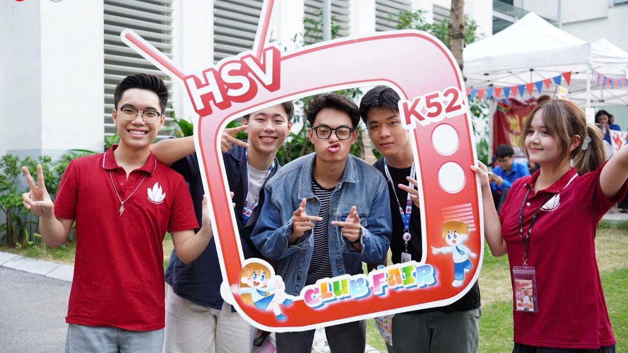 Sôi động ngày hội Chào tân sinh viên Học viện Ngoại giao 2025