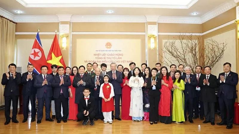 Tổng Bí thư Tô Lâm thăm Đại sứ quán Việt Nam tại Triều Tiên