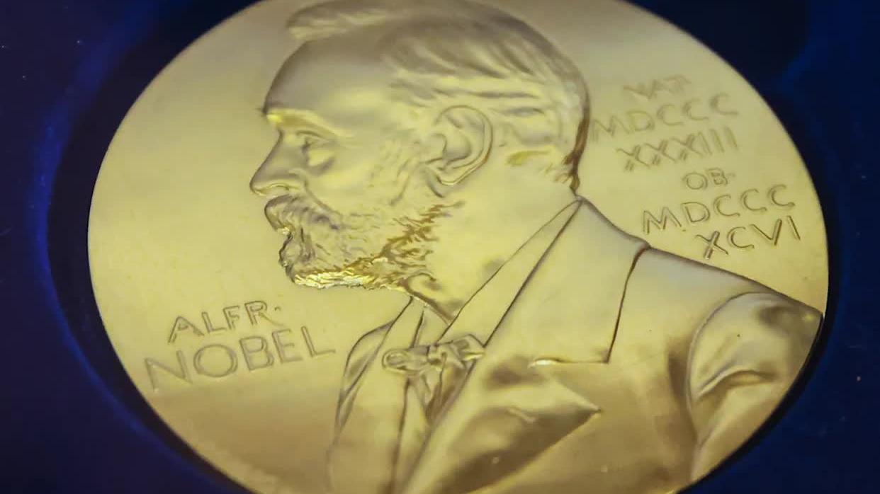 Nga tuyên bố ủng hộ Tổng thống Mỹ Donald Trump tranh giải Nobel Hòa bình 2025