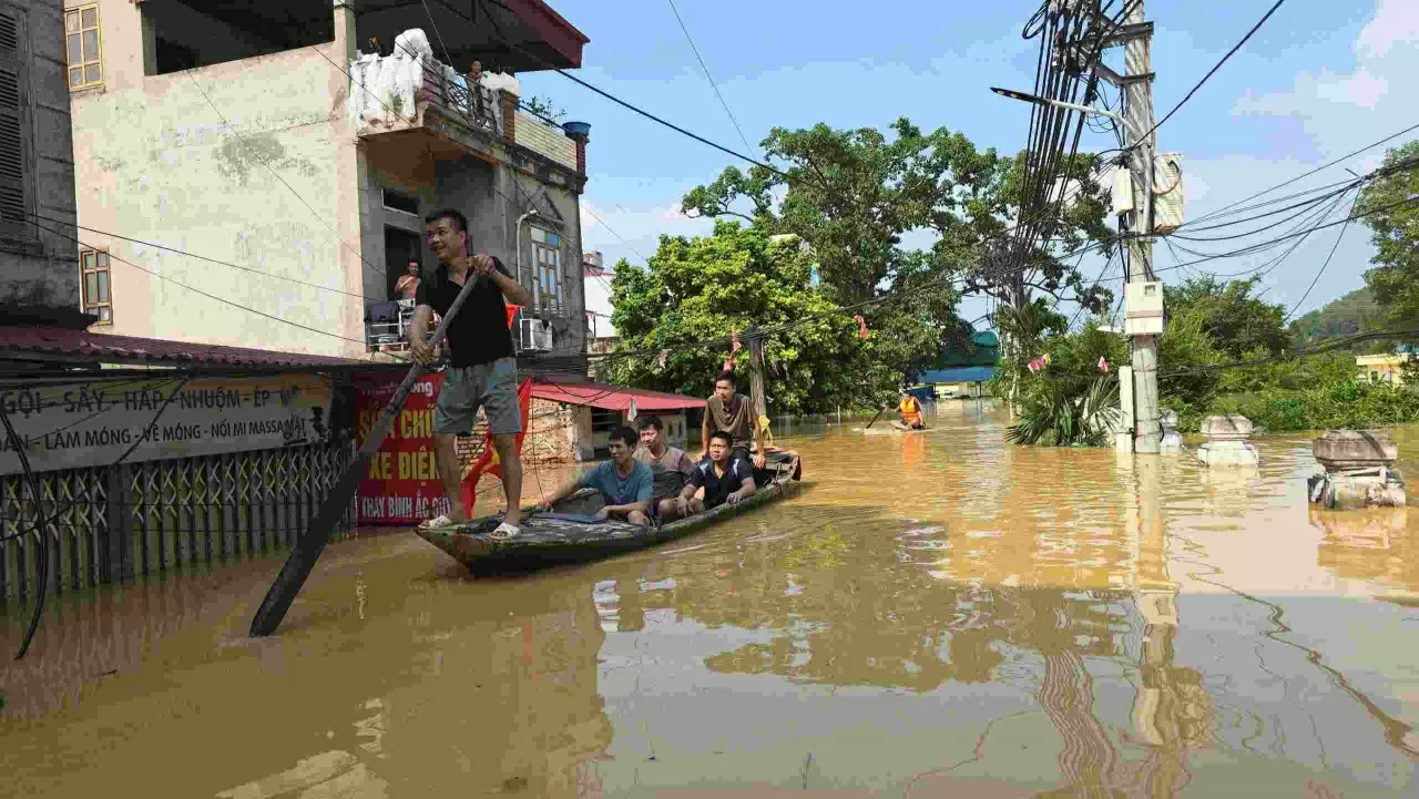 Bắc Ninh chung tay, hợp sức đối phó ngập lụt và khắc phục sau mưa lũ