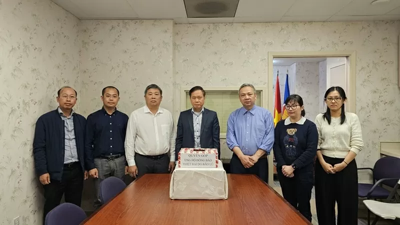 Tổng Lãnh sự quán Việt Nam tại San Francisco phát động ủng hộ đồng bào bị bão lũ Tổng Lãnh sự quán Việt Nam tại San Francisco phát động ủng hộ đồng bào bị bão lũ