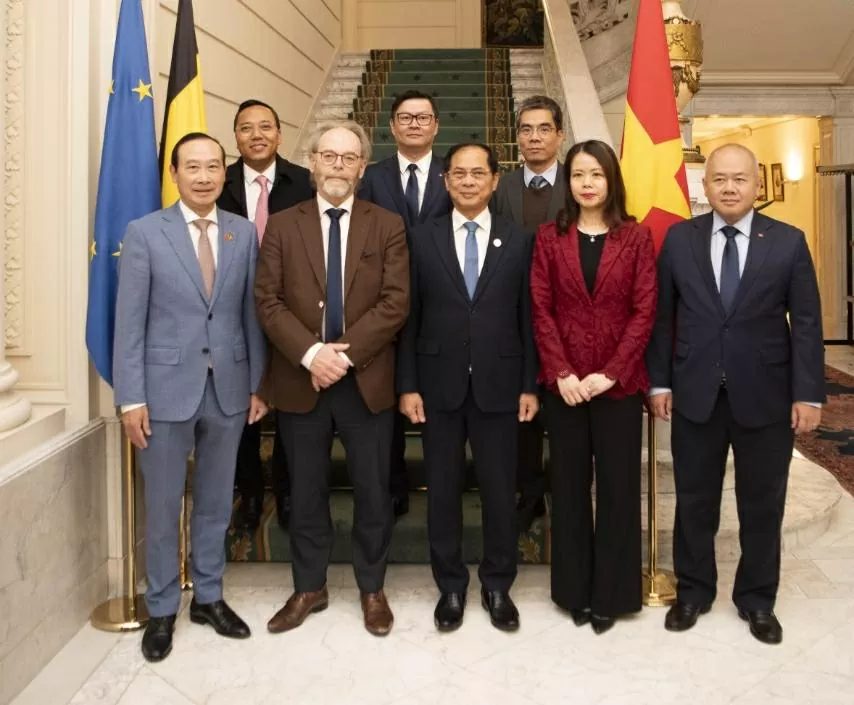 Phó Thủ tướng Bùi Thanh Sơn gặp Chủ tịch Hạ viện Liên bang Bỉ