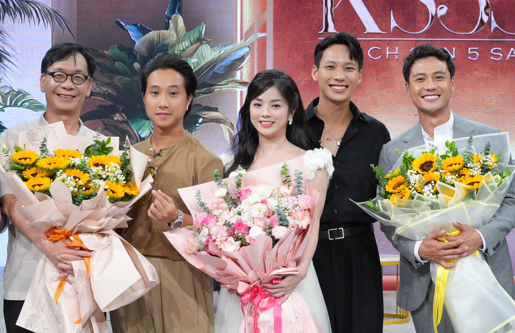 Nam diễn viên nổi tiếng với DTL04682.JPG