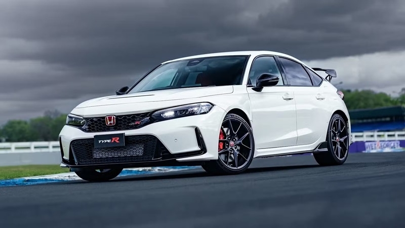 Top 10 xe ô tô bán chậm nhất tháng 9/2025: Honda Civic Type R đội sổ