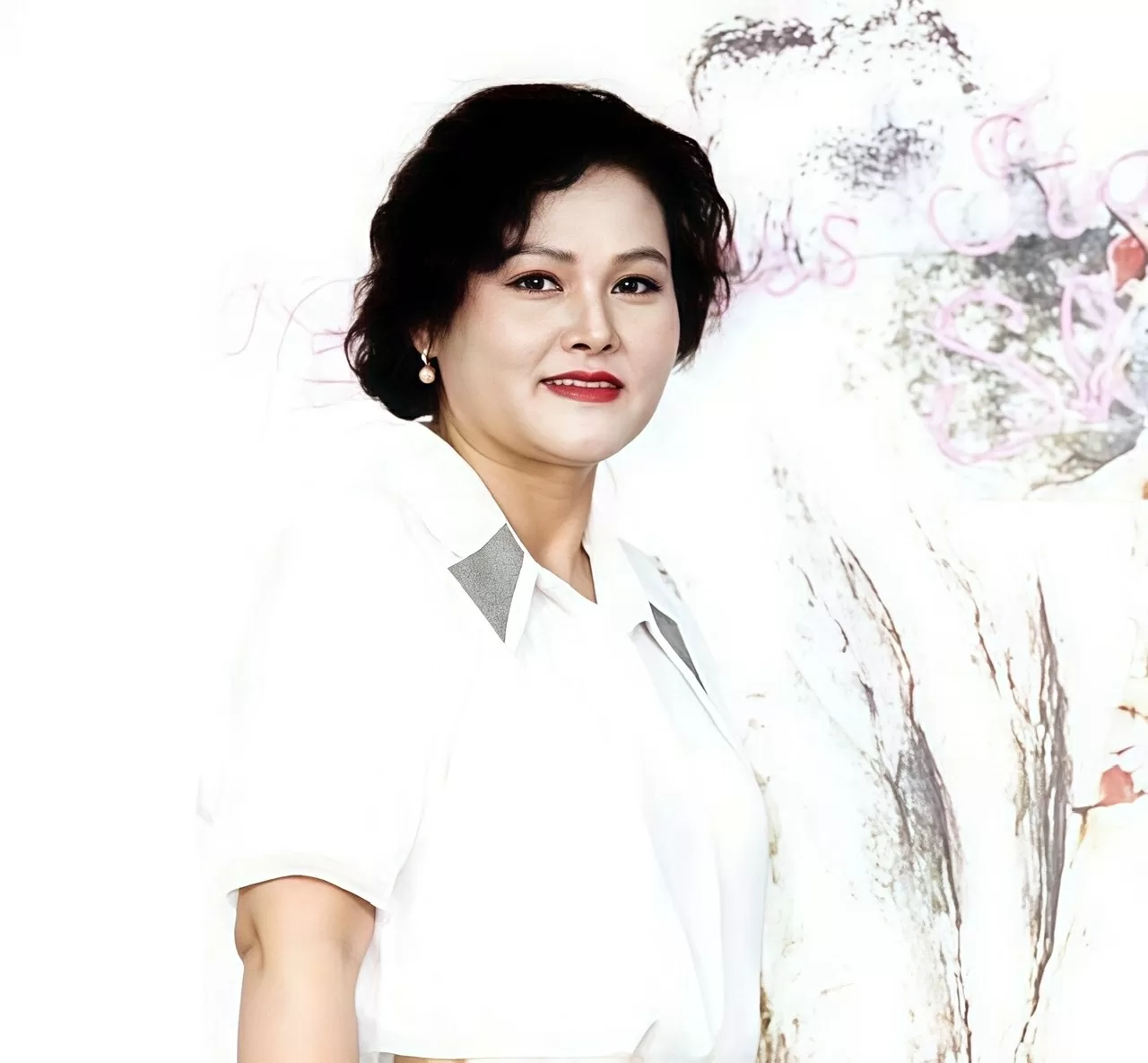 Phạm Thị Minh Hường - nữ doanh nhân mang 'phẩm hạnh dân tộc' thắp sáng bản lĩnh trên đất triệu voi