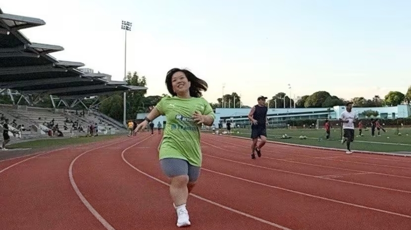 Hành trình 21 km vượt lên chính mình của cô gái mắc chứng lùn bẩm sinh