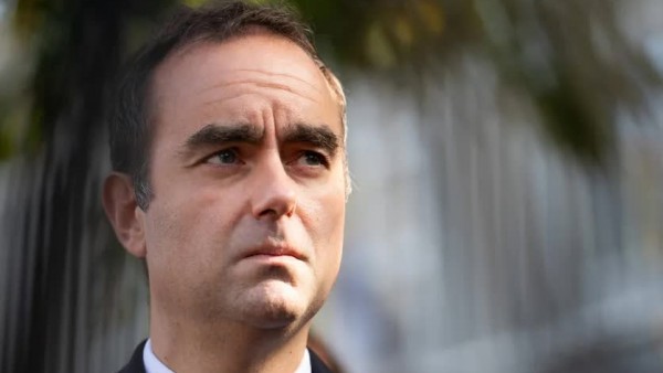 Trở lại lãnh đạo chính phủ, Thủ tướng Pháp khẳng định có thể 'từ chức thêm lần nữa', liệu có làm hài lòng các đảng phái?