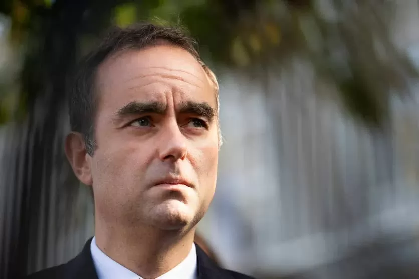 Trở lại lãnh đạo chính phủ, Thủ tướng Pháp công bố nội các mới nhưng khẳng định có thể từ chức thêm lần nữa, liệu có làm hài lòng các đảng phái?