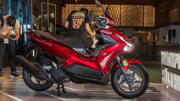 Cập nhật bảng giá xe Honda Air Blade mới nhất tháng 10/2025