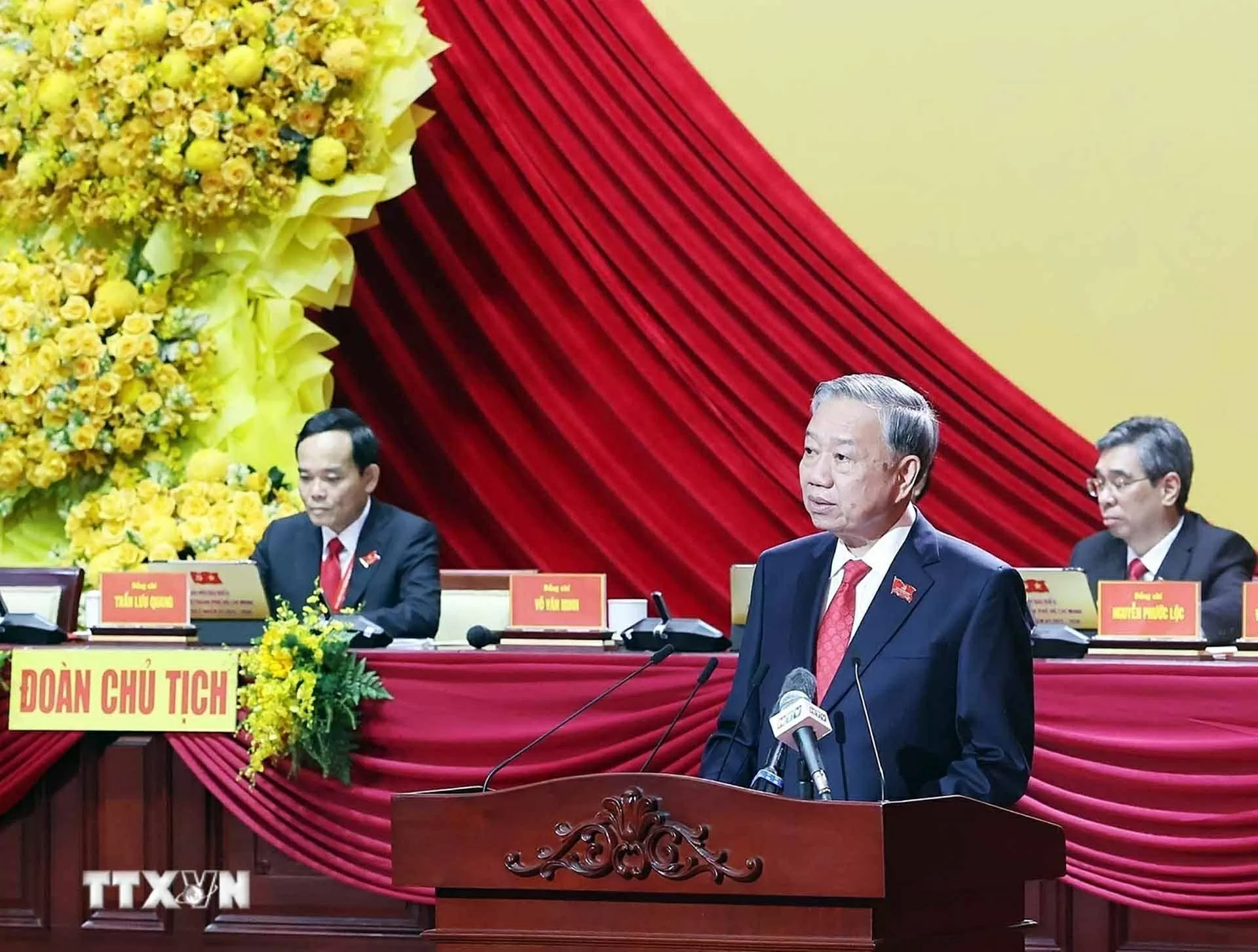Phát biểu của Tổng Bí thư Tô Lâm tại Đại hội đại biểu Đảng bộ Thành phố Hồ Chí Minh