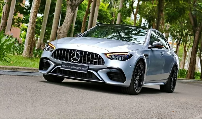 Cập nhật bảng giá xe hãng Mercedes mới nhất tháng 10/2025.