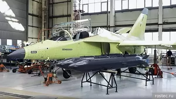 Nga nâng cấp máy bay huấn luyện Yak-130 thành máy bay chiến đấu Nga nâng cấp máy bay huấn luyện Yak-130 thành máy bay chiến đấu