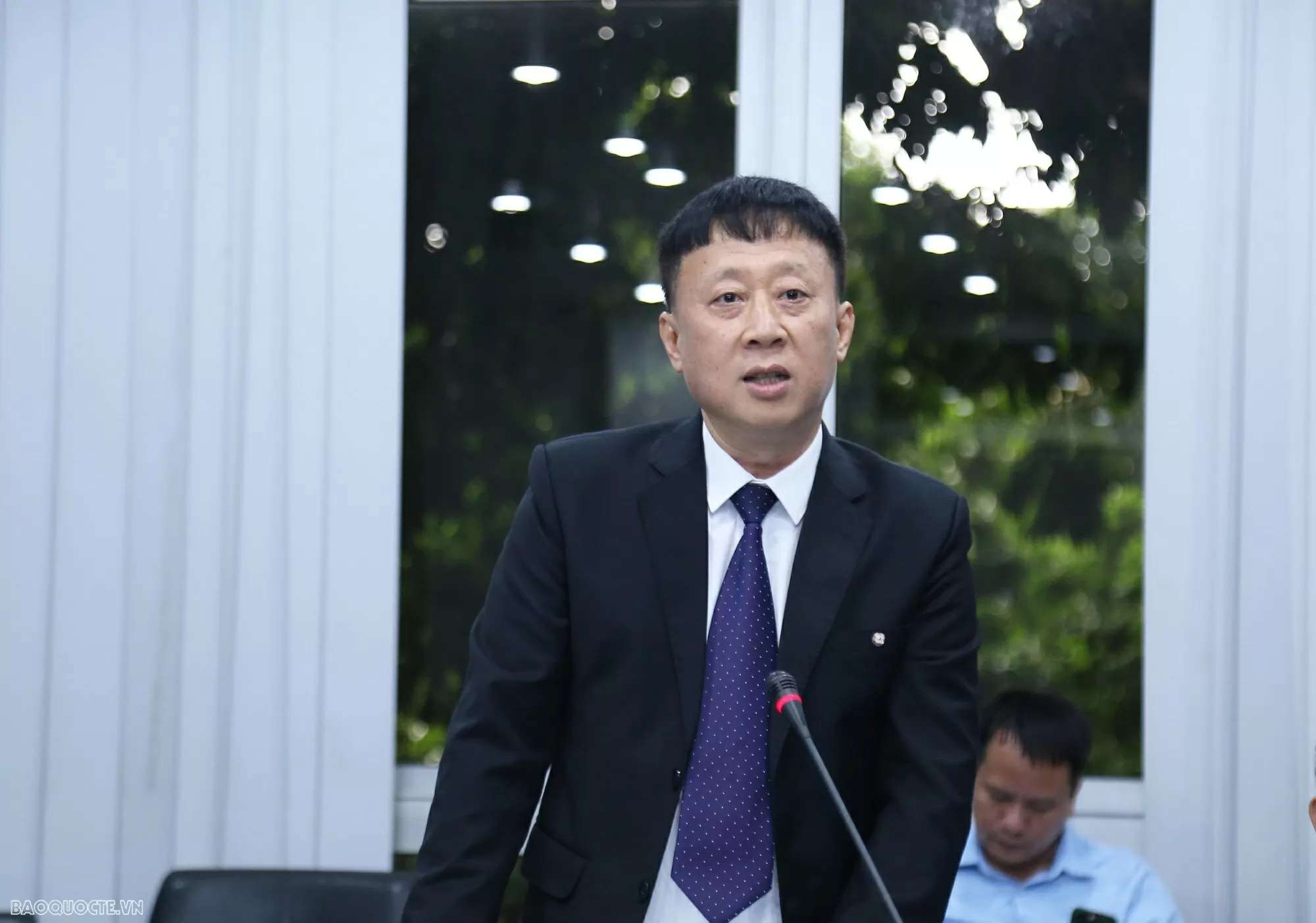 Hoàn thiện khung pháp lý và quy chế hoạt động Ban Quản lý dự án Bộ Ngoại giao