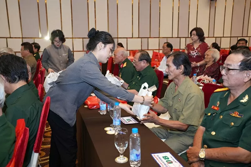 Hành trình tri ân liệt sĩ: từ tấm lòng đến hành động thiết thực Hành trình tri ân liệt sĩ: từ tấm lòng đến hành động thiết thực