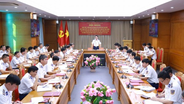 Cảnh sát biển Việt Nam tăng cường ngăn chặn vi phạm khai thác IUU