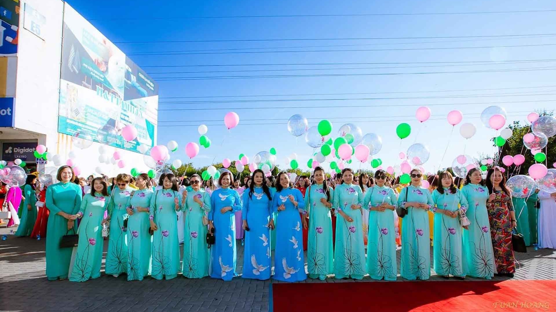 Lan tỏa vẻ đẹp Việt ở châu Âu