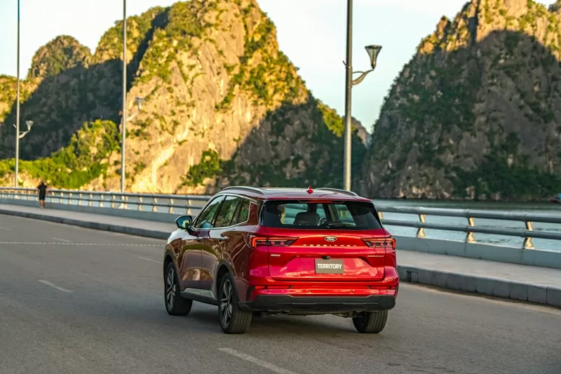 Ford Territory phiên bản mới - thiết kế tinh tế, công nghệ hiện đại, an toàn vượt trội