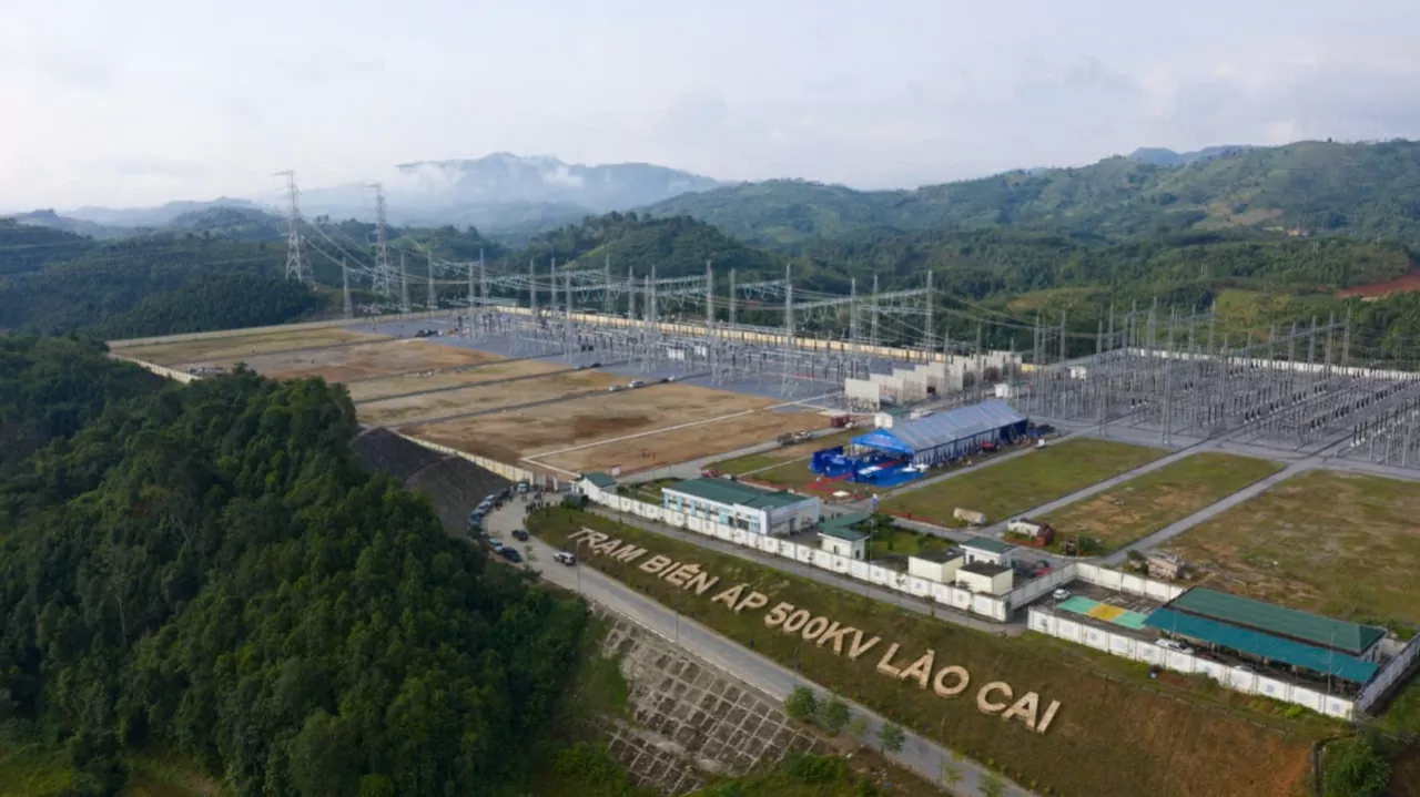 Khánh thành đường dây 500 kV Lào Cai - Vĩnh Yên: Công trình trọng điểm góp phần bảo đảm an ninh năng lượng quốc gia Khánh thành đường dây 500 kV Lào Cai - Vĩnh Yên: Công trình trọng điểm góp phần bảo đảm an ninh năng lượng quốc gia