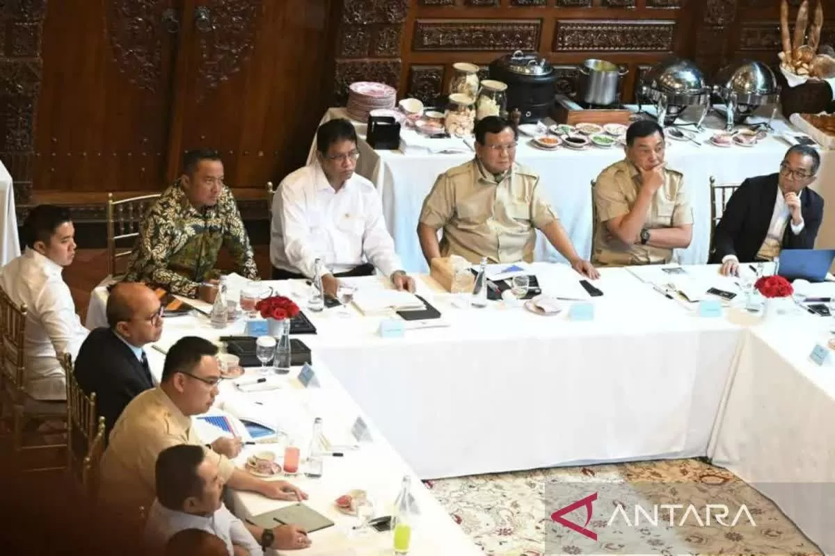 Tổng thống ra mệnh lệnh quan trọng, một quốc gia Đông Nam Á quyết tâm thổi sức sống mới vào nền kinh tế Tổng thống ra mệnh lệnh quan trọng, một quốc gia Đông Nam Á quyết tâm thổi sức sống mới vào nền kinh tế