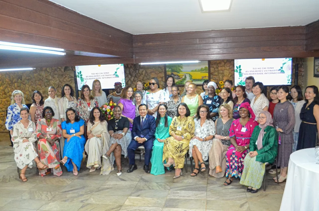 Bác Hồ, Phụ nữ Việt Nam và tinh thần đoàn kết quốc tế