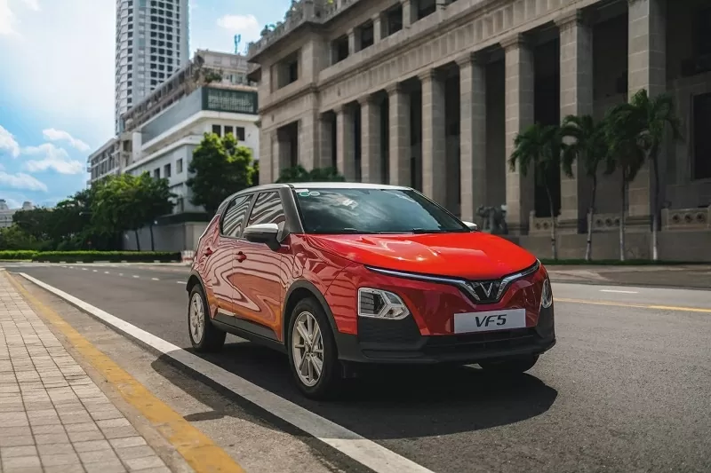 Top 5 xe gầm cao bán chạy nhất tháng 9/2025: VinFast VF5 tiếp tục lập đỉnh.
